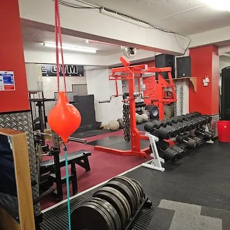 Albert With Free Gym * Penzance