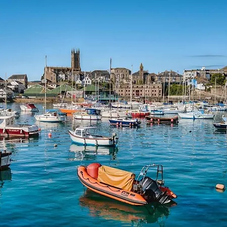 Albert With Free Gym * Penzance