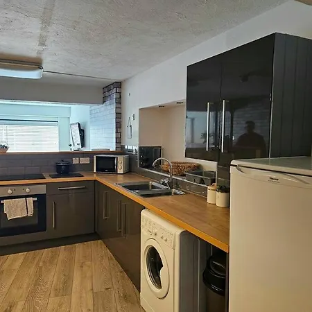Apartment Albert With Free Gym Penzance