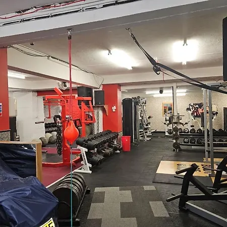 Albert With Free Gym Apartment Penzance